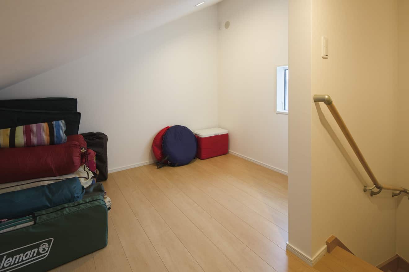 建築事例.1　小屋裏を活用したゆとりの収納スペース